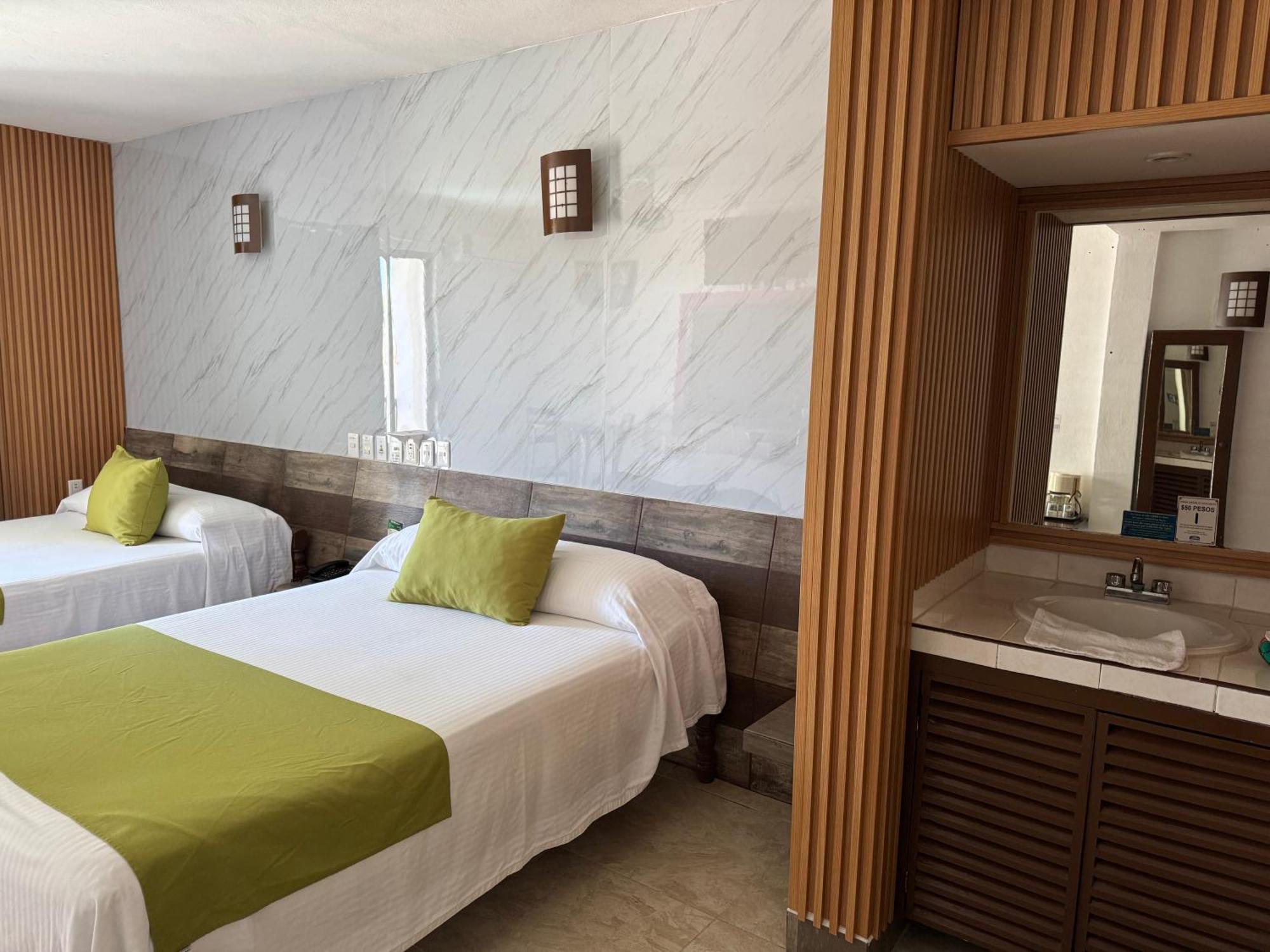 Hotel D Marco Exxpres Palenque Eksteriør bilde